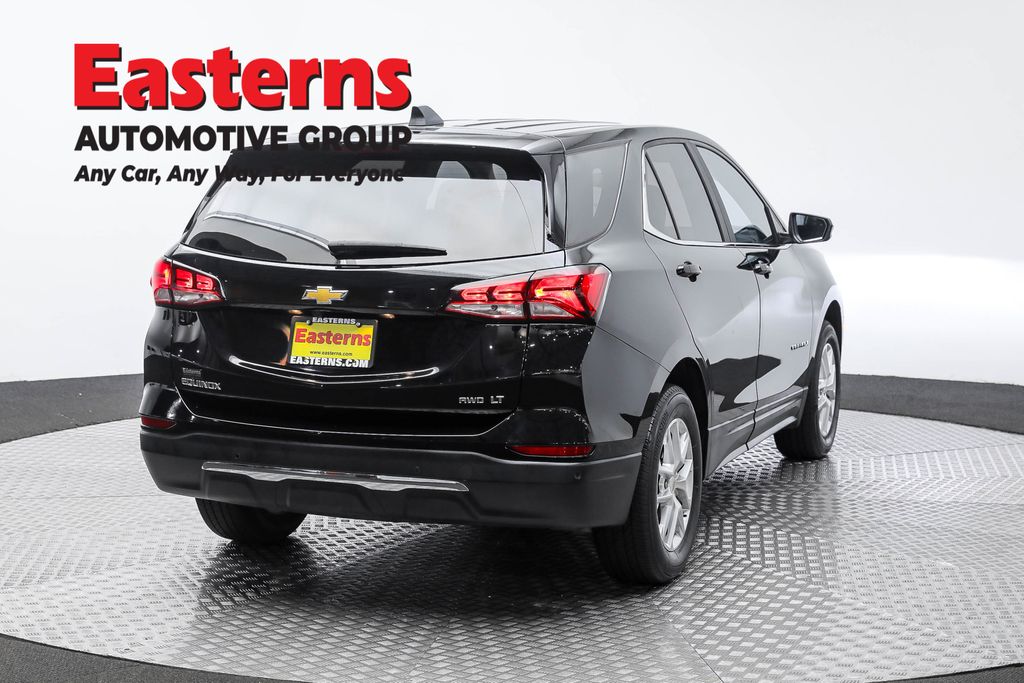 Vehicle image 23 of 62