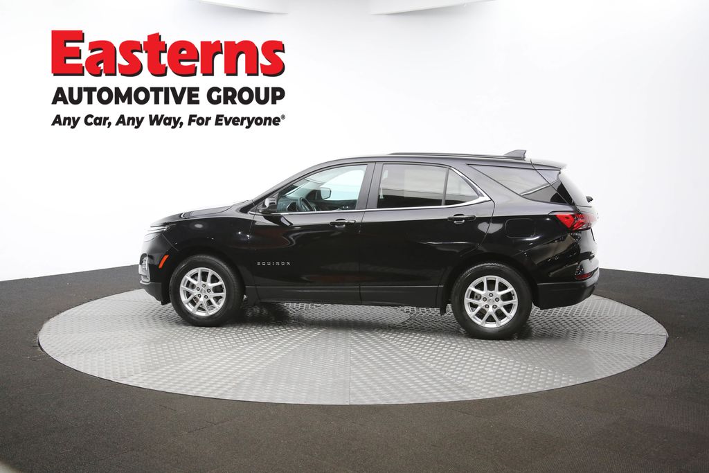Vehicle image 32 of 62