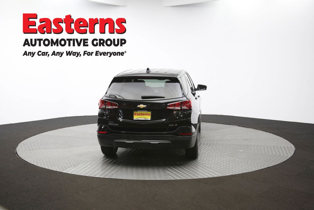 Vehicle image 27 of 62