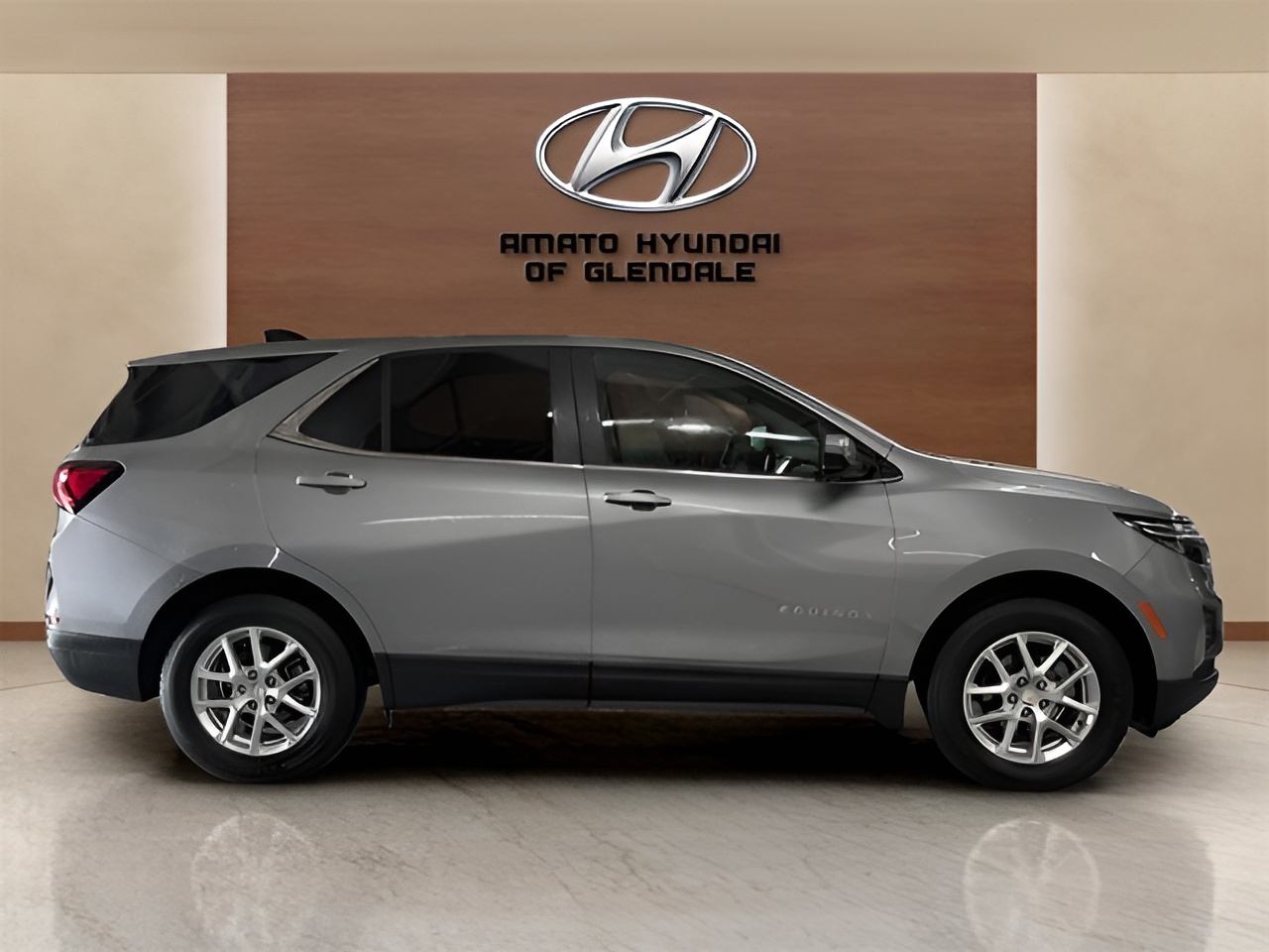 Vehicle image 31 of 35