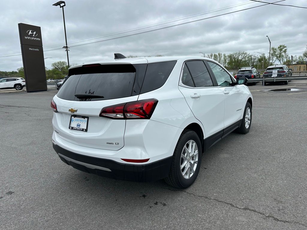 Vehicle image 5 of 27