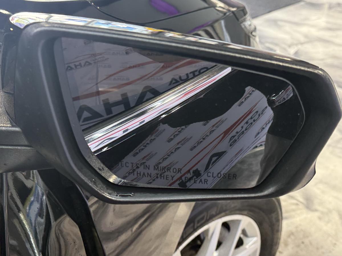 Vehicle image 11 of 45