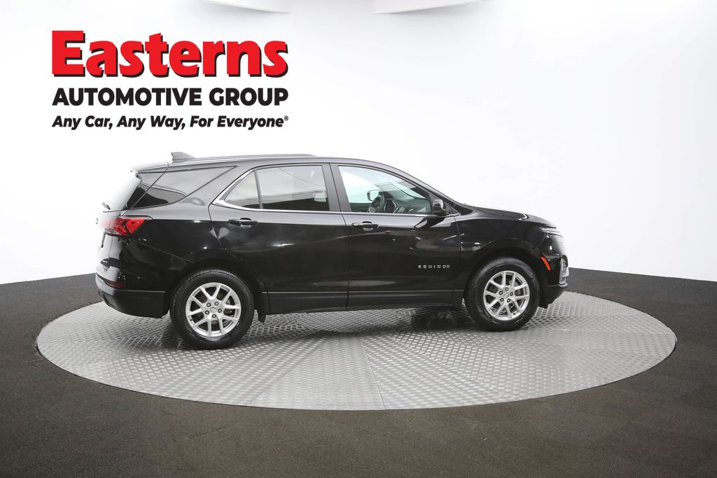 Vehicle image 25 of 61