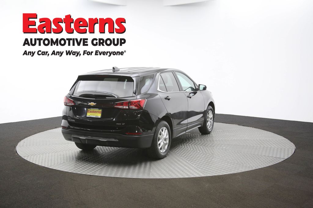 Vehicle image 22 of 61
