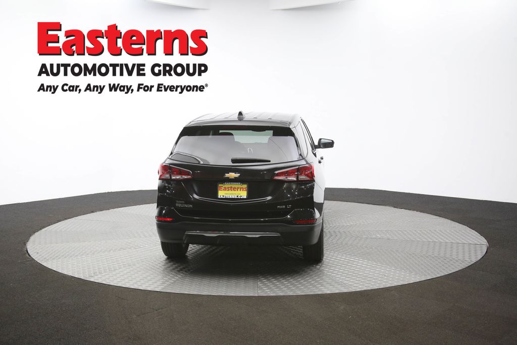Vehicle image 28 of 61