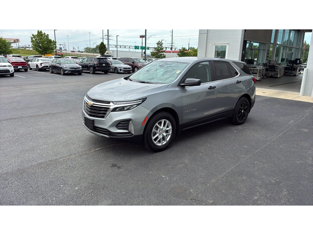 2023 Chevrolet Equinox LT Image 1 of 27