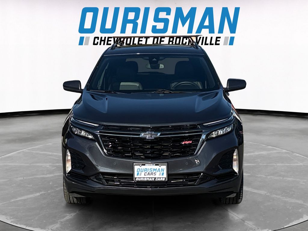 2023 Chevrolet Equinox RS Image 2 of 28