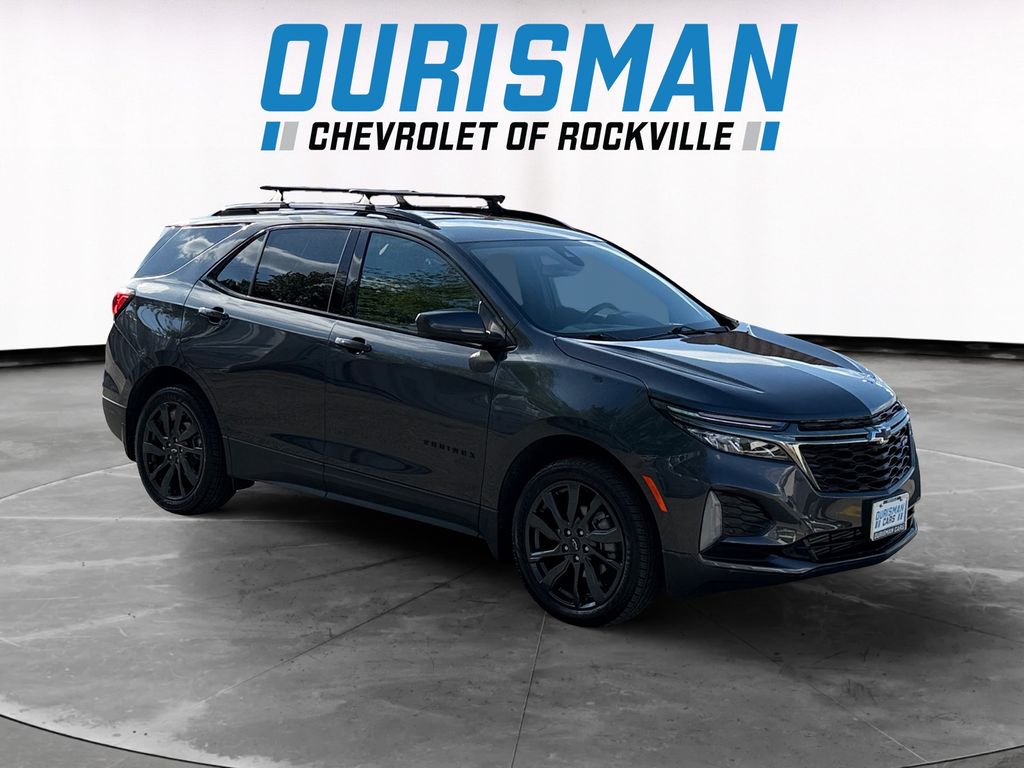 2023 Chevrolet Equinox RS Image 3 of 28
