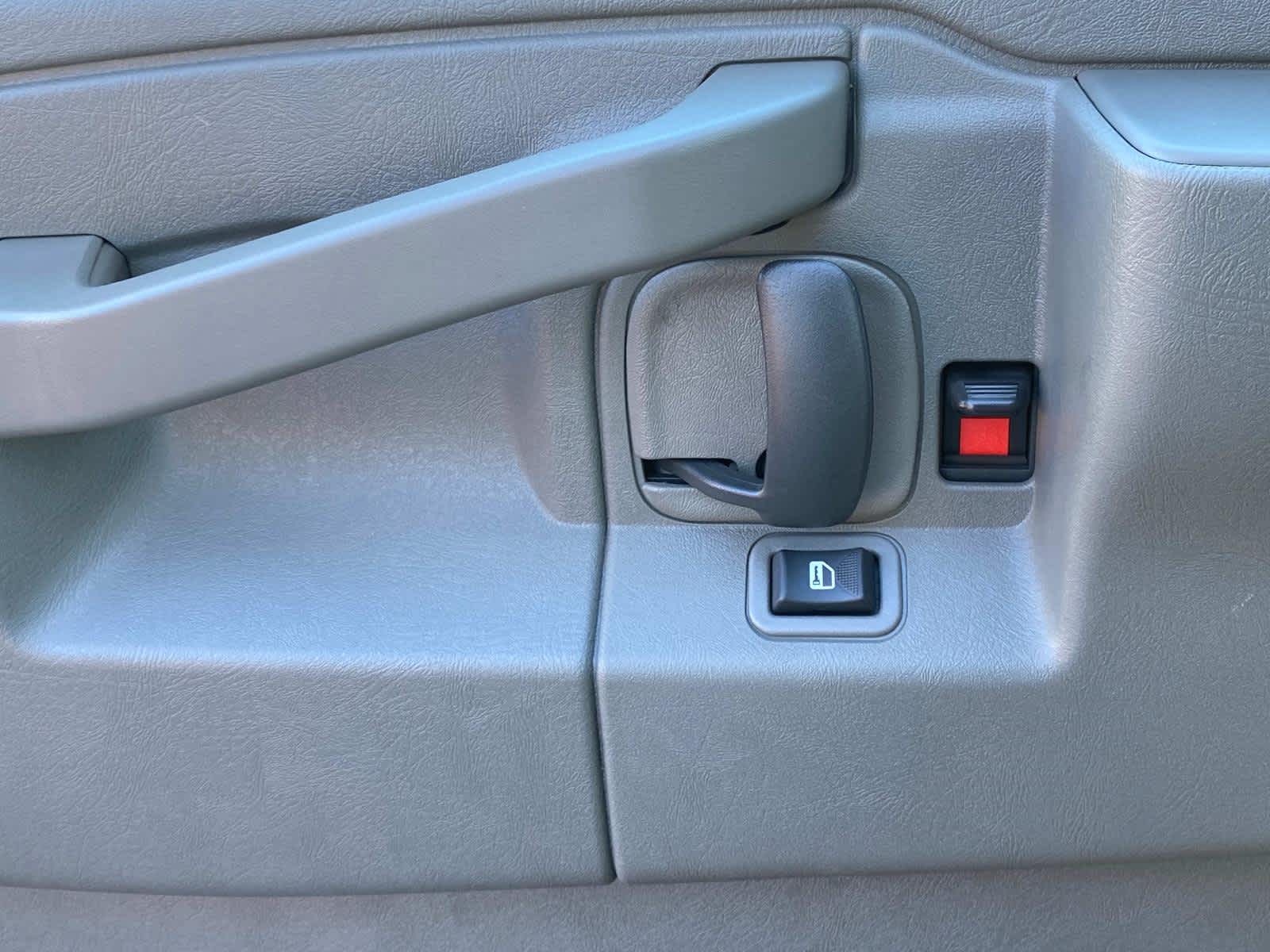 Vehicle image 24 of 50