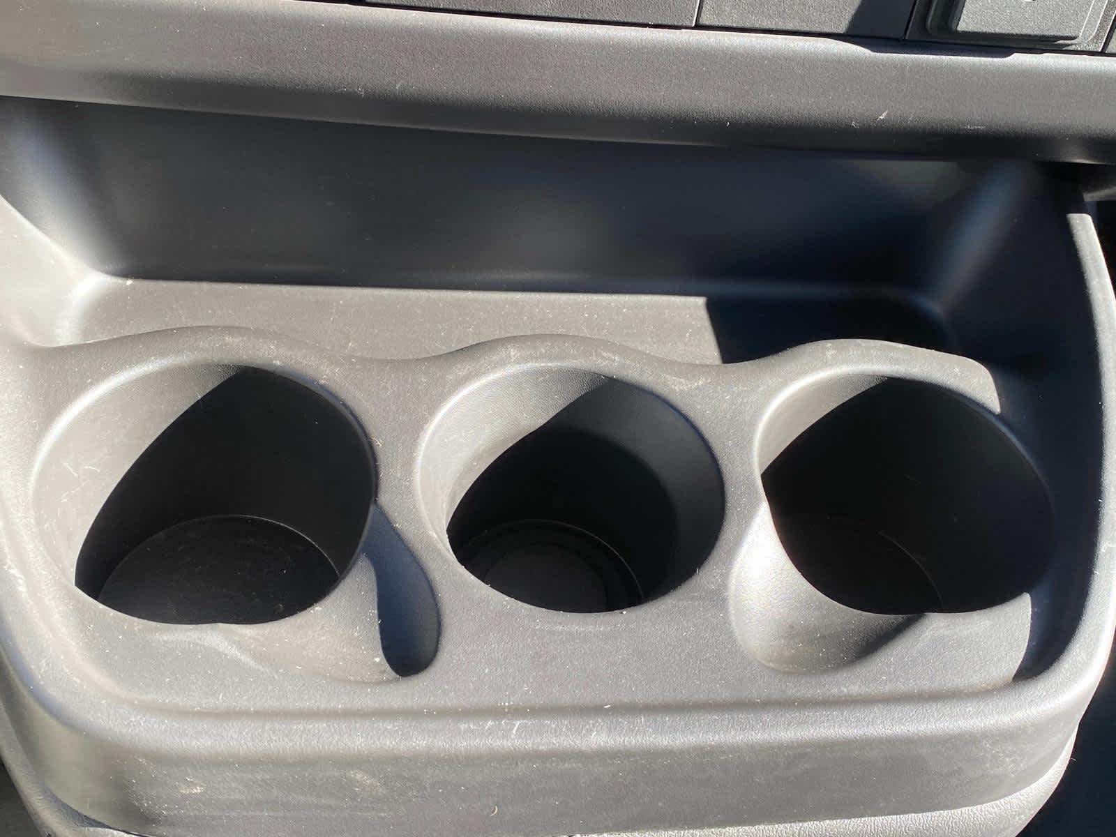 Vehicle image 47 of 50