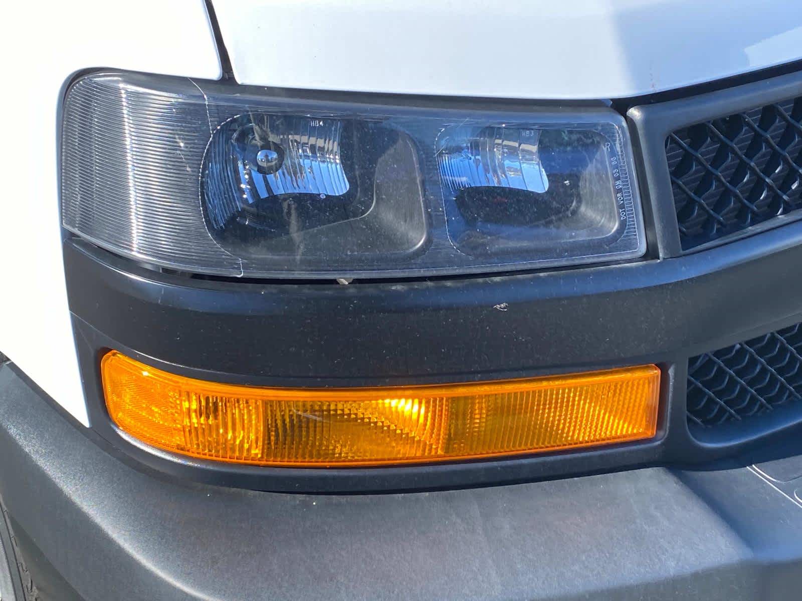 Vehicle image 41 of 50
