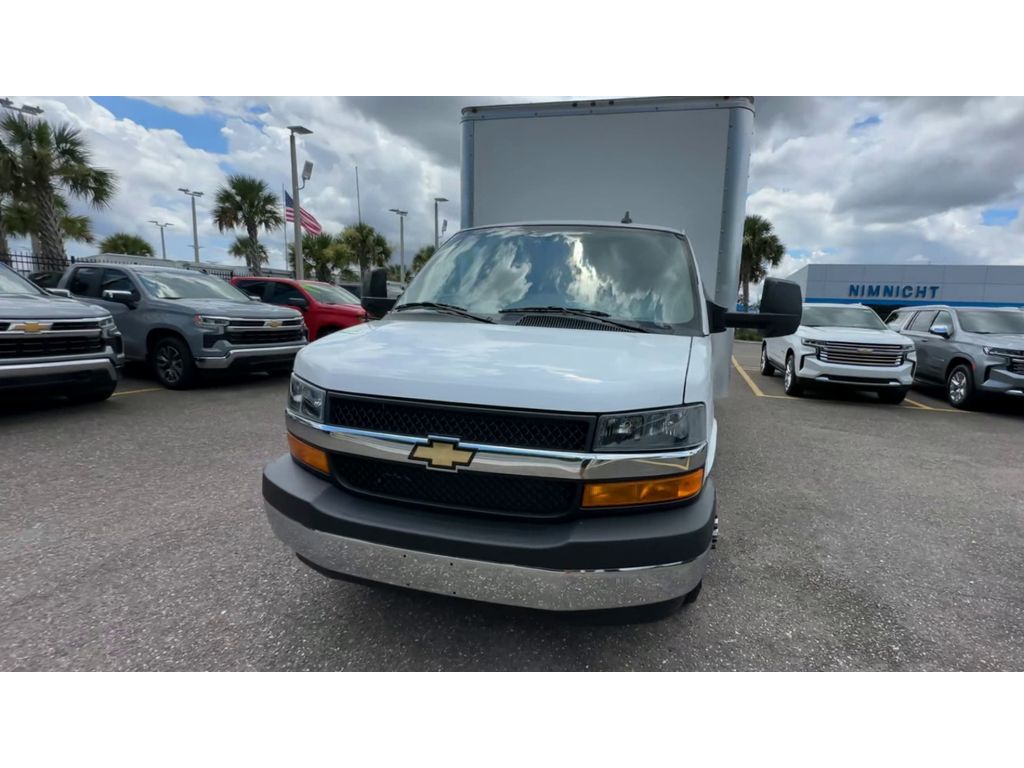 Vehicle image 3 of 15