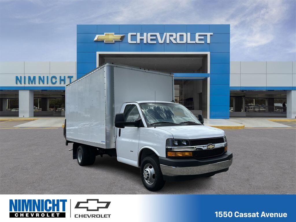 Vehicle image 5 of 15