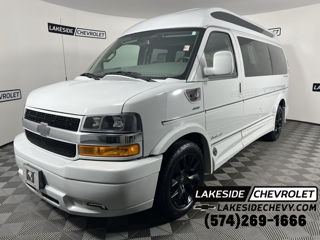 Vehicle image 8 of 46
