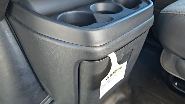 Vehicle image 23 of 26