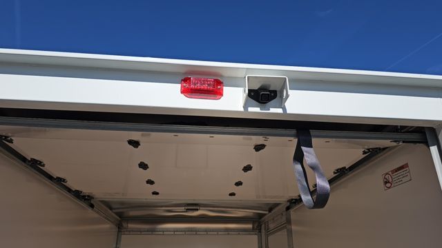 Vehicle image 11 of 26