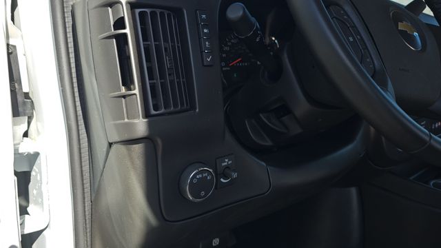 Vehicle image 20 of 26