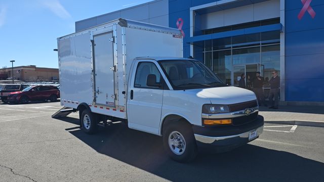 Vehicle image 2 of 26