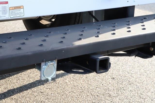 2023 Chevrolet Express Base Image 14 of 15