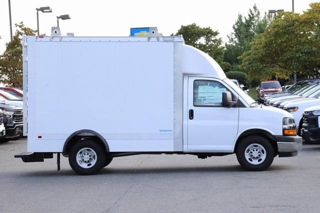 2023 Chevrolet Express Base Image 3 of 15