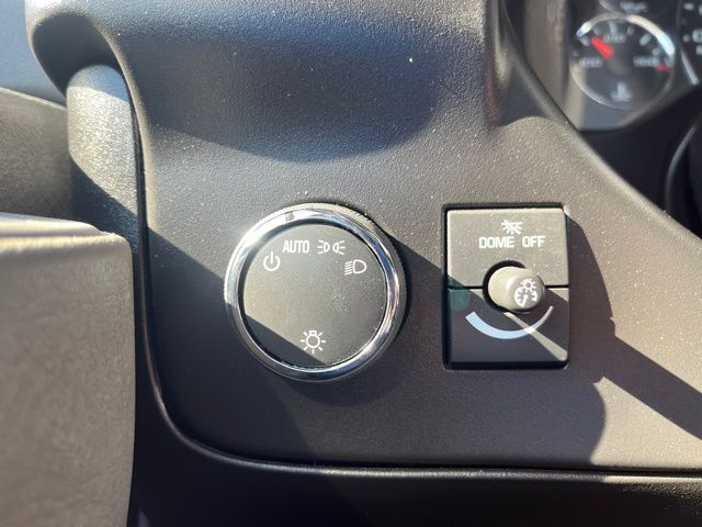 Vehicle image 22 of 30