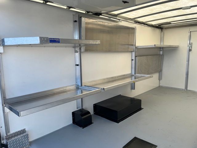 Vehicle image 9 of 30