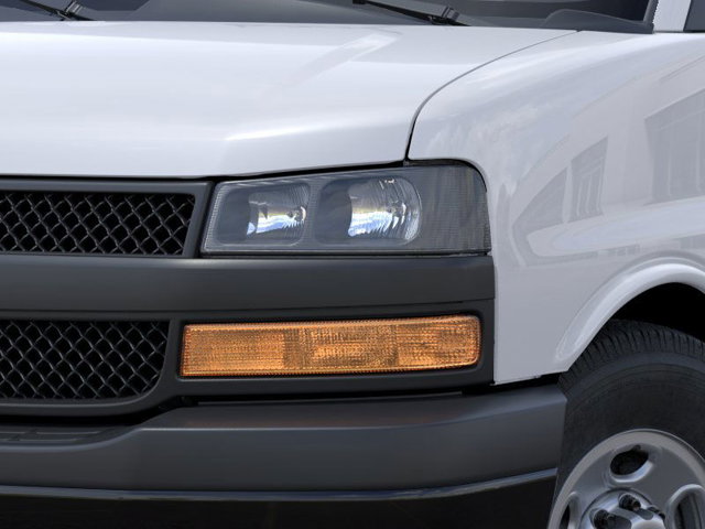 Vehicle image 10 of 24