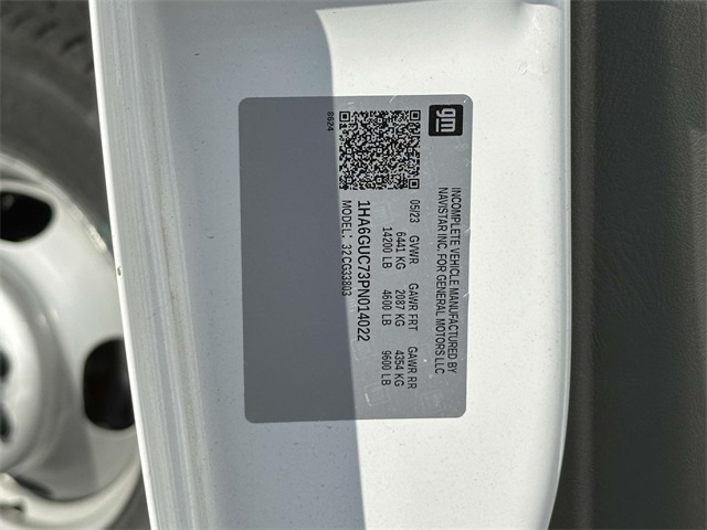 2023 Chevrolet Express Base Image 22 of 32