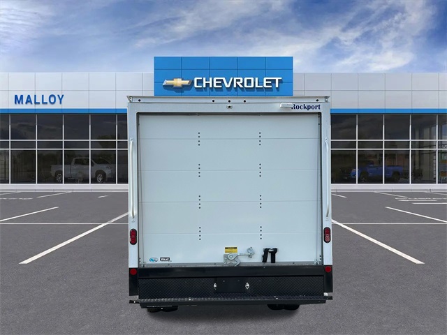 2023 Chevrolet Express Base Image 4 of 32