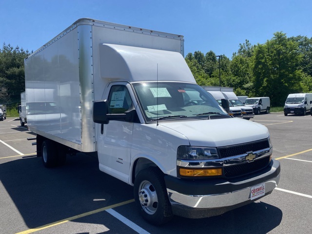 Vehicle image 2 of 33