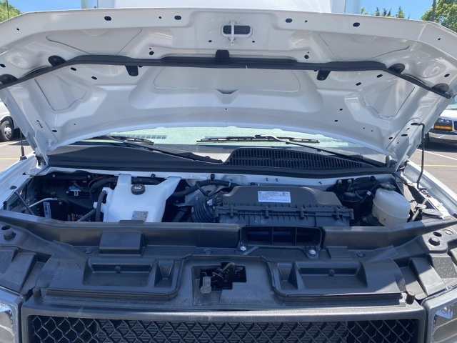 Vehicle image 11 of 33