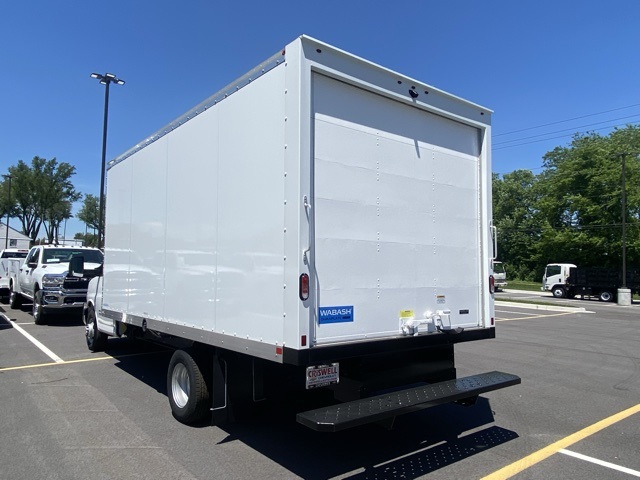 Vehicle image 5 of 33