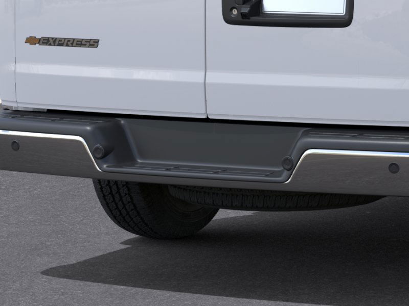 Vehicle image 22 of 24