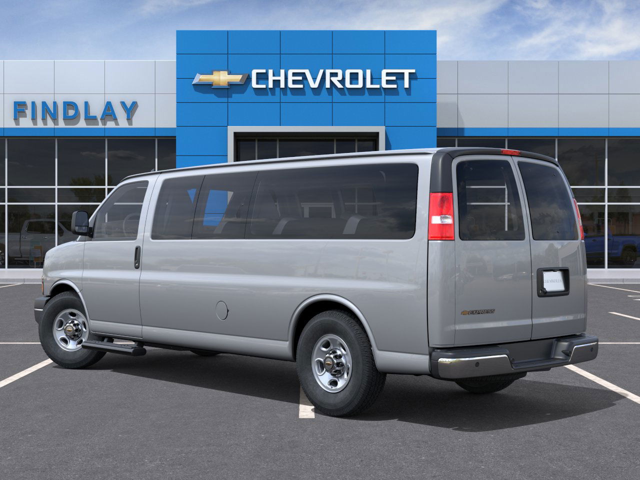 Vehicle image 8 of 24