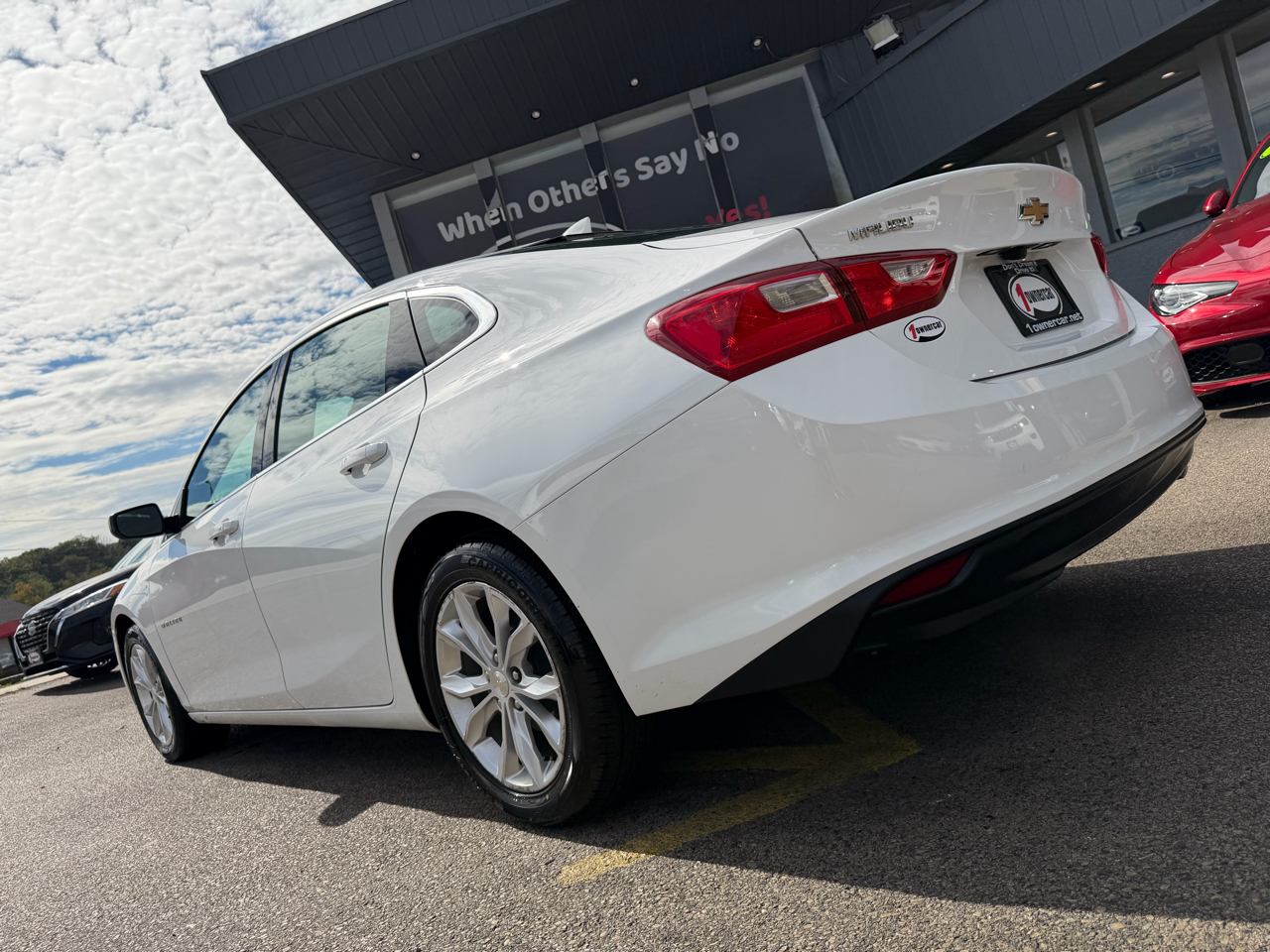 2023 Chevrolet Malibu LT Image 13 of 52