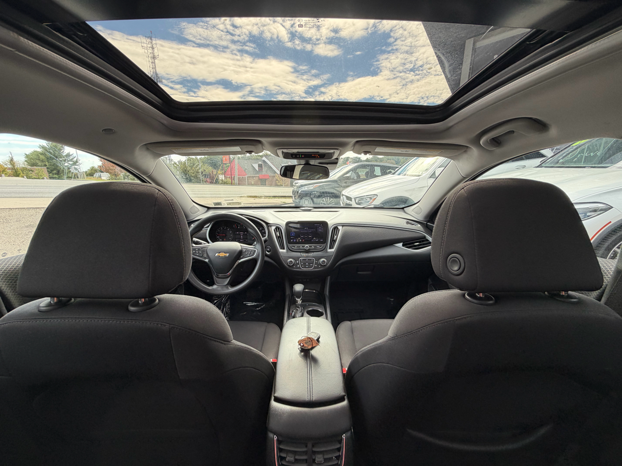 2023 Chevrolet Malibu LT Image 27 of 52