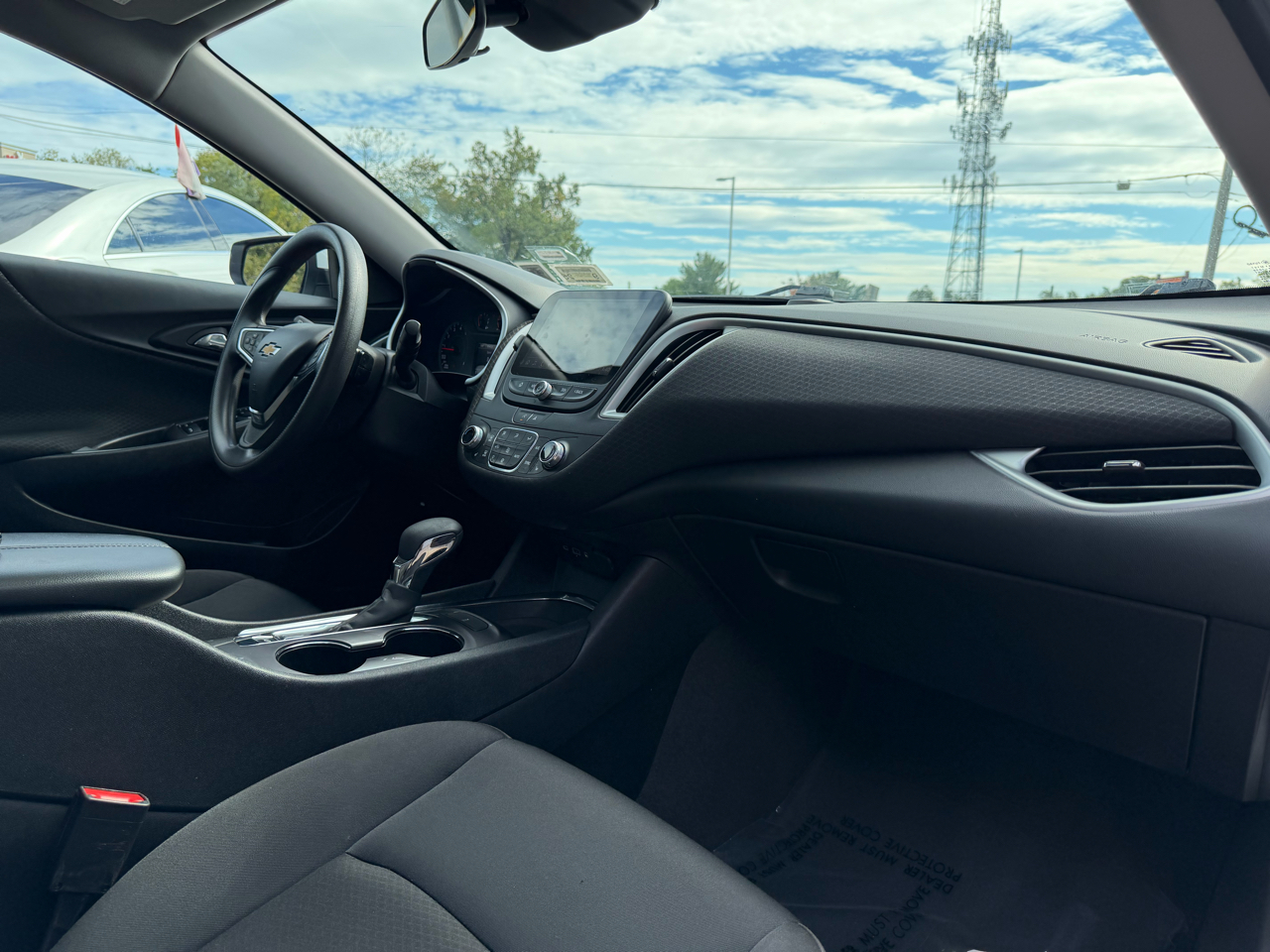 2023 Chevrolet Malibu LT Image 28 of 52