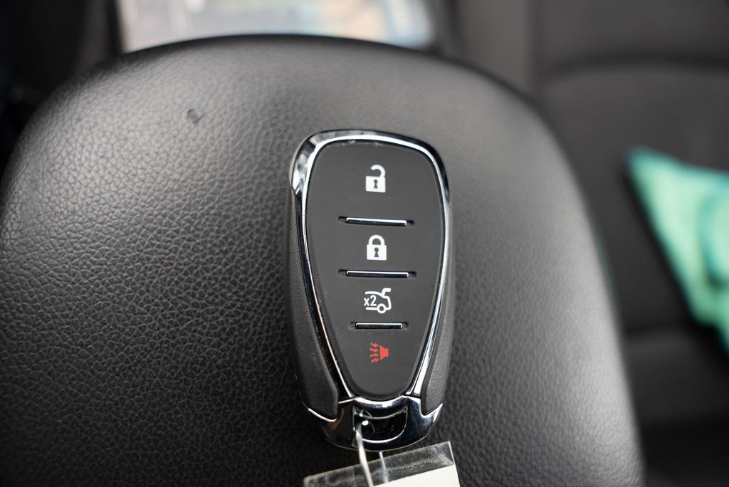 Vehicle image 29 of 41