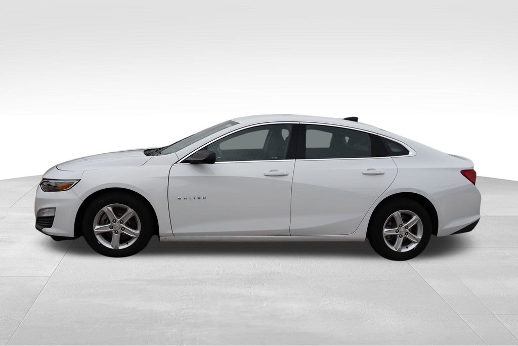 Vehicle image 9 of 41