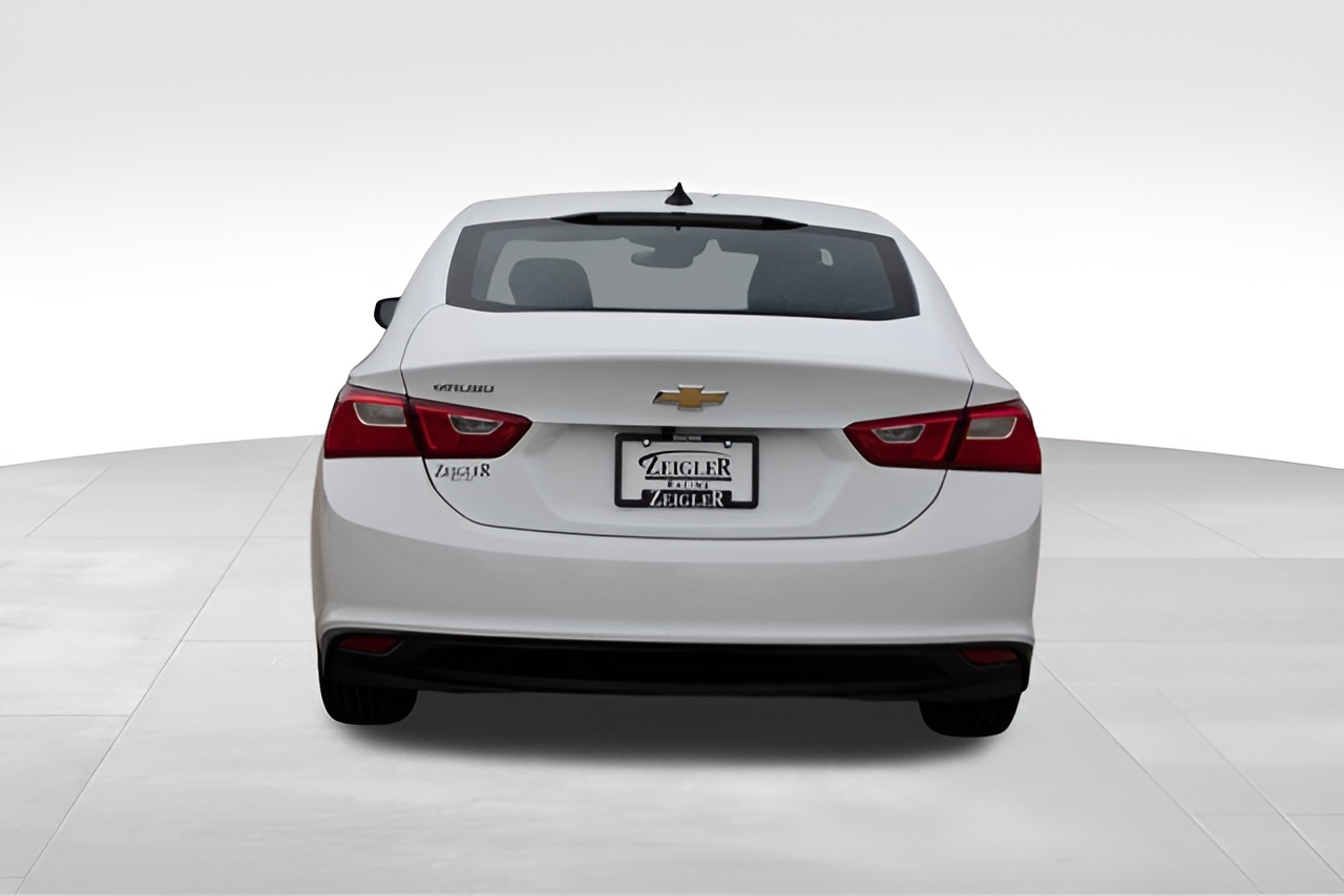 Vehicle image 39 of 41