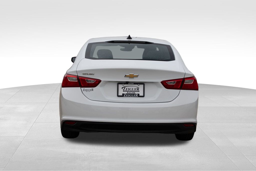 Vehicle image 7 of 41