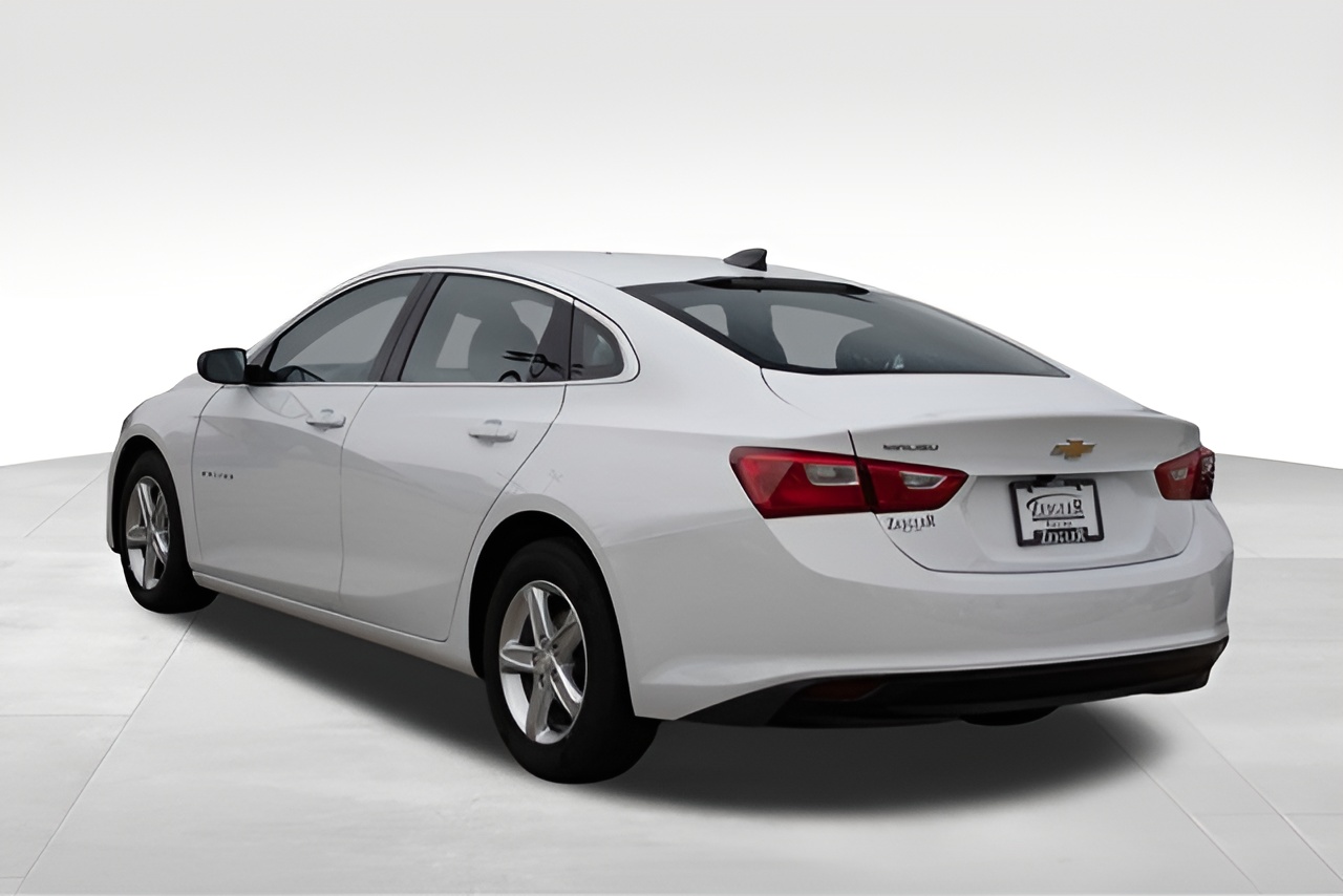 Vehicle image 40 of 41