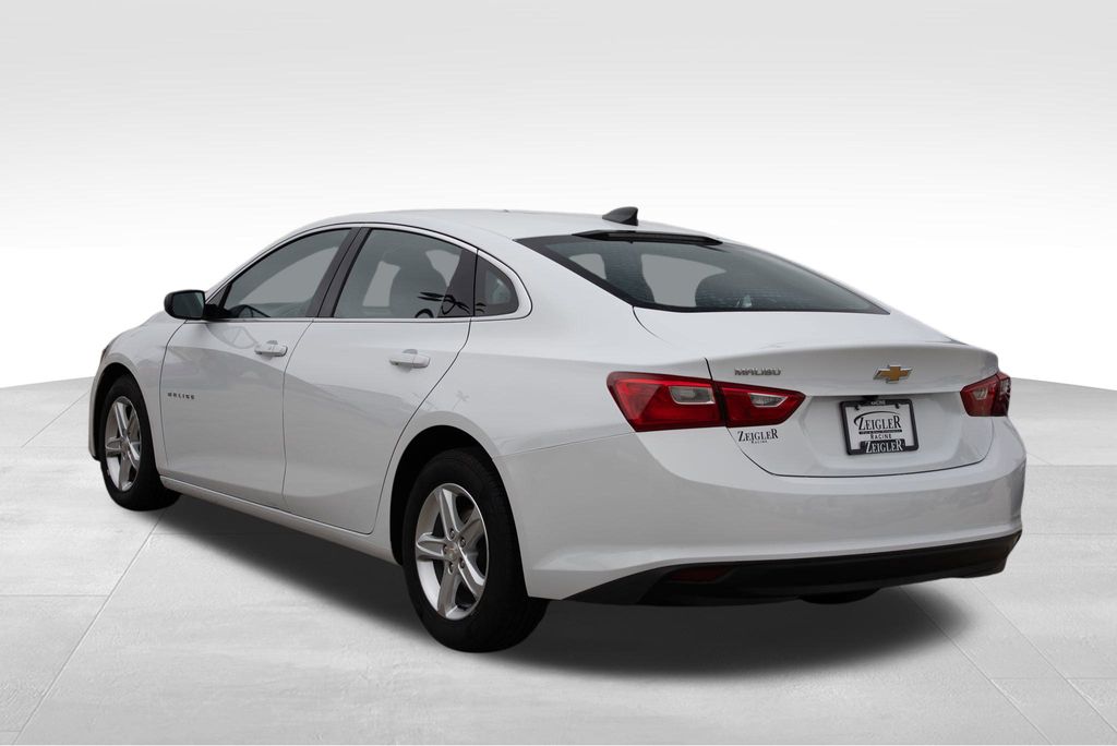 Vehicle image 8 of 41