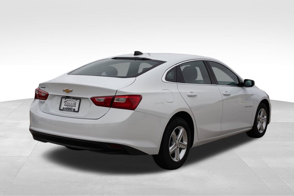 Vehicle image 6 of 41