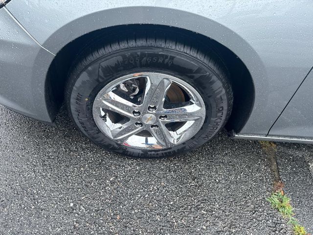 2023 Chevrolet Malibu LS Image 10 of 33