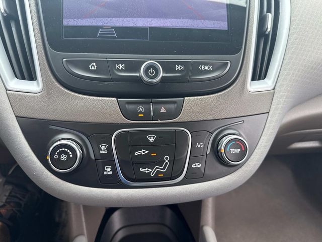 2023 Chevrolet Malibu LS Image 18 of 33