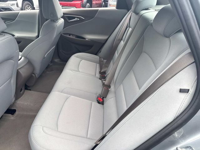 2023 Chevrolet Malibu LS Image 12 of 33