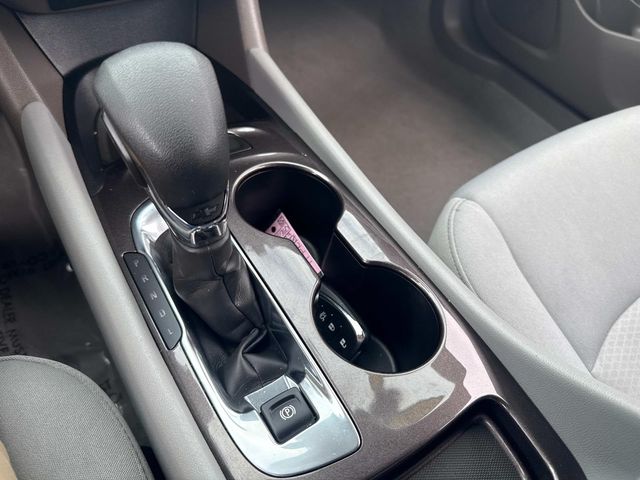 2023 Chevrolet Malibu LS Image 19 of 33