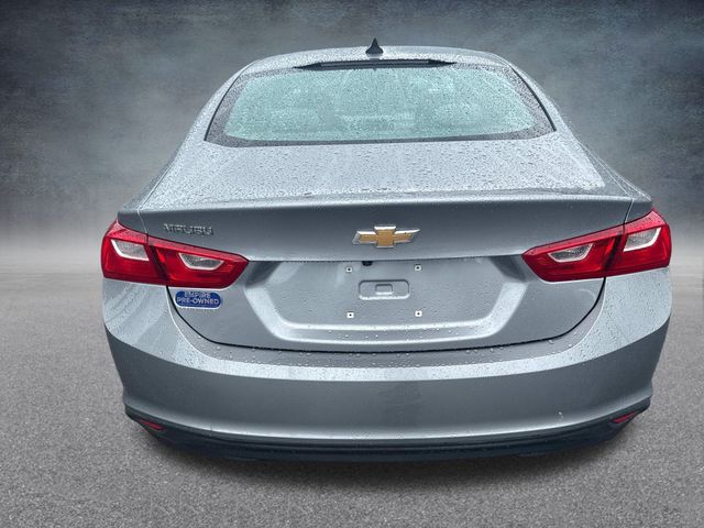 2023 Chevrolet Malibu LS Image 6 of 33