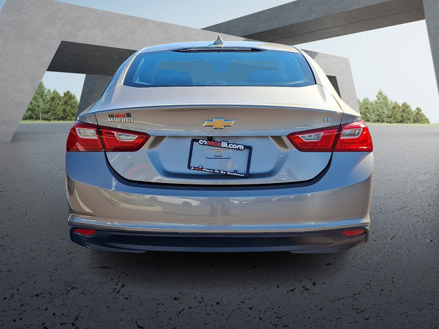 2023 Chevrolet Malibu LT Image 5 of 30
